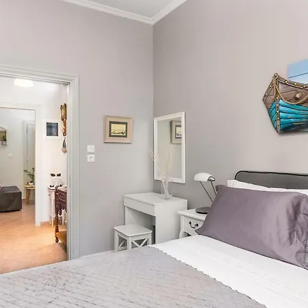 Apartment Domus Stratus Corfu Town *